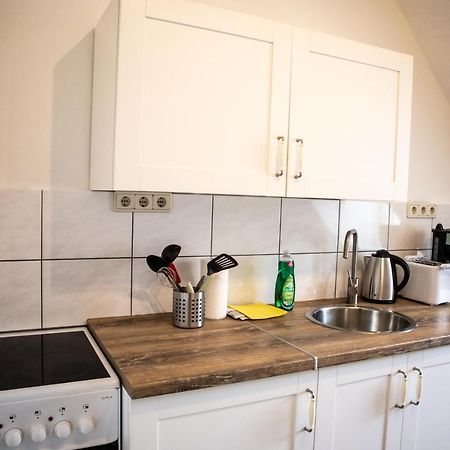 Wohnung Fuer 4 Gaeste In Laatzen Messe- Und Citynah Hanôver Exterior foto